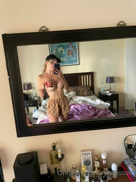 Yana Solo star nude photos