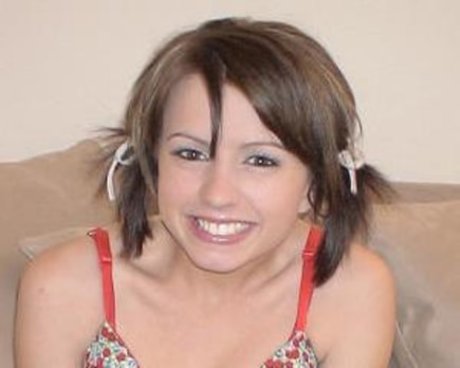 blonde midget onlyfans porn images