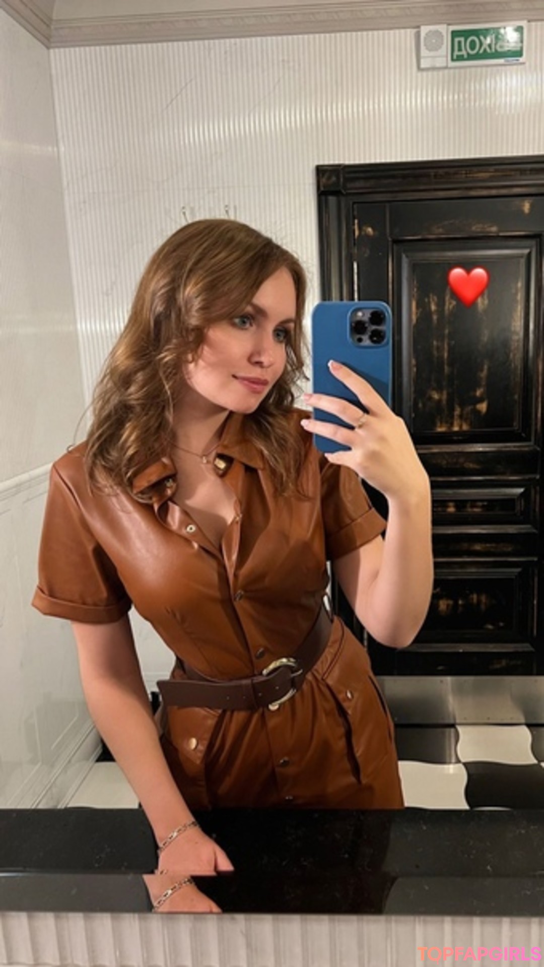 sister nude onlyfans nudes archive
