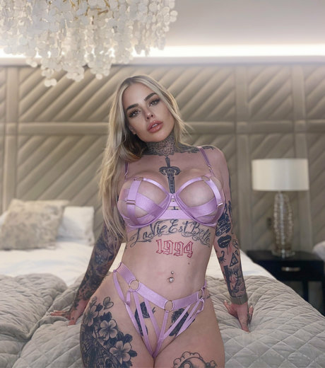 Gia Clarke pornstar naked img