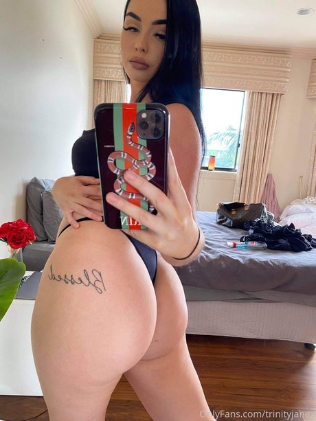 ebony squirt onlyfans hot xxx photo