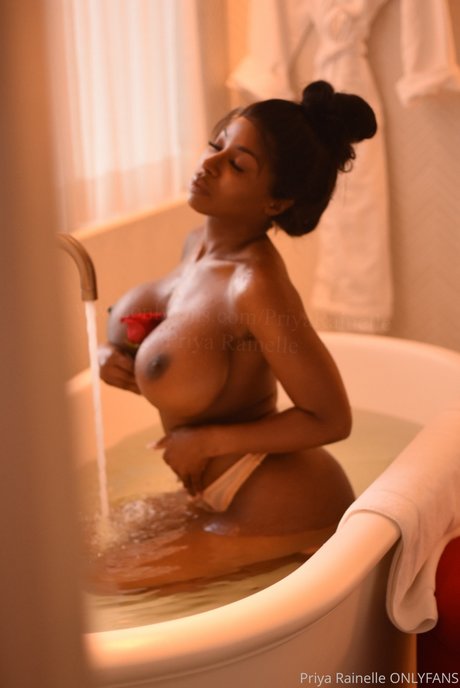 Priya Rainelle_ best actress pic