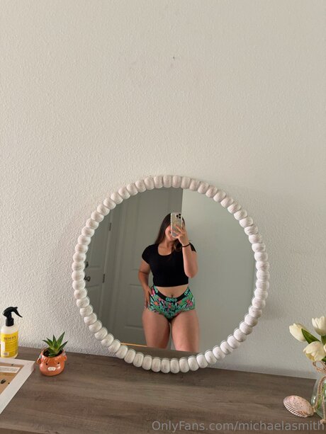 Michaelasmith model exclusive img