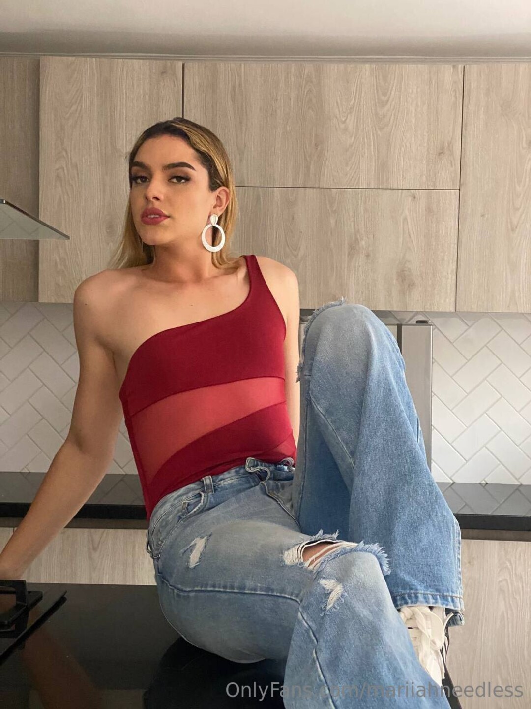 Mariiahneedless erotic star pictures