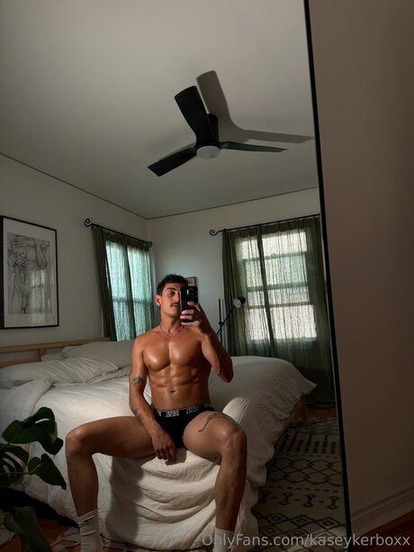 Kaseykerboxx nude pornstar galleries