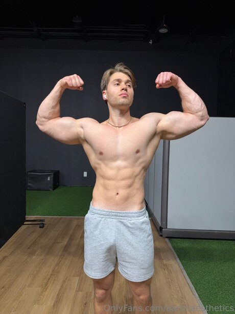 fat shemale onlyfans best photos