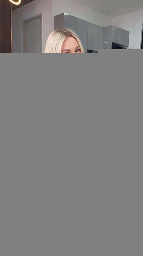 Lovelylana Vip pretty star pic