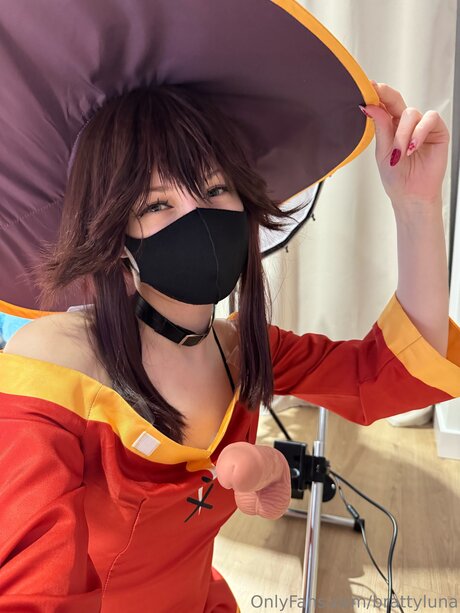 Brattyluna xxx pornstar archive