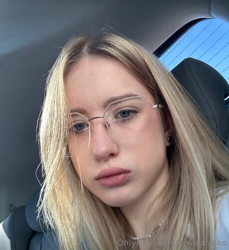 teacher milf onlyfans hot nude pics