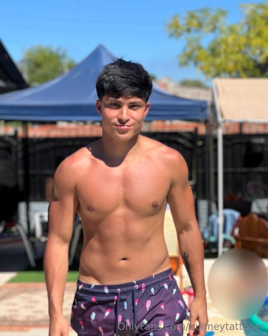 Quimeytattooer nude model picture