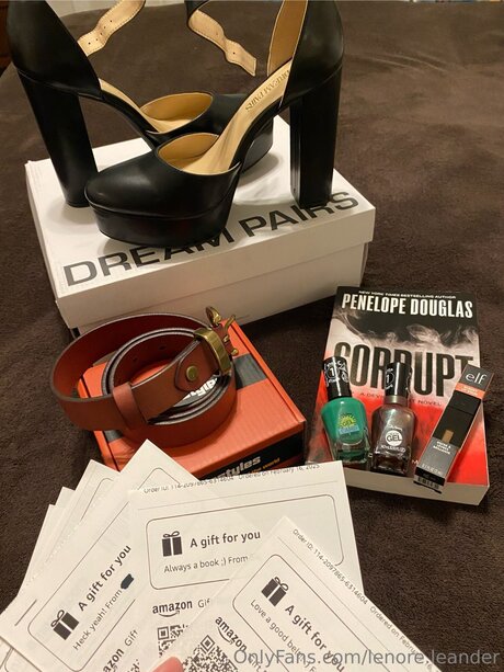 Lenore Leander free pornstar pictures