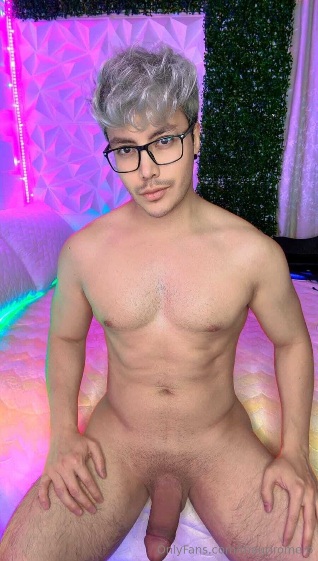 Mauriromero naked star galleries