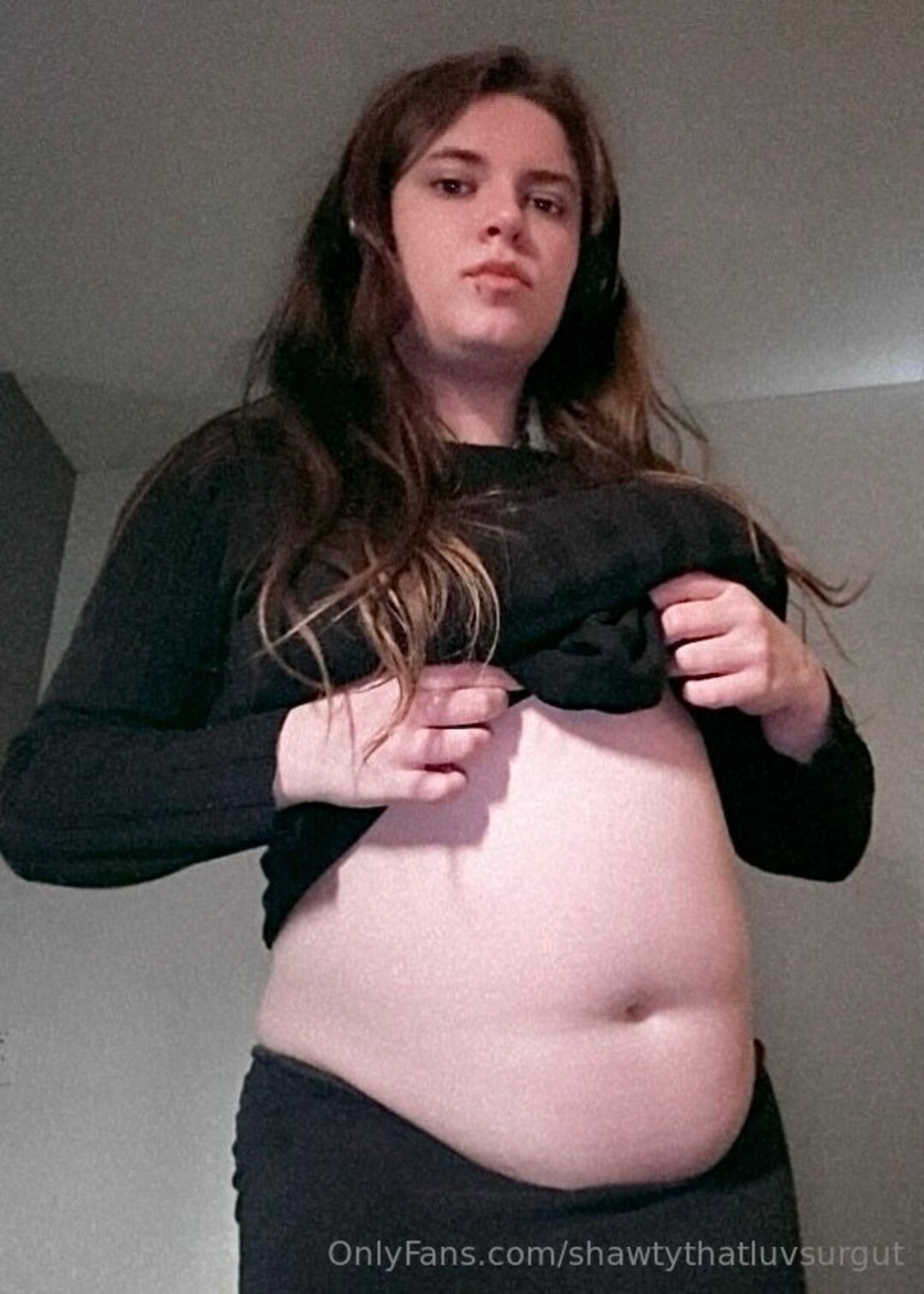 Shawtythatluvsurgut model nude photo