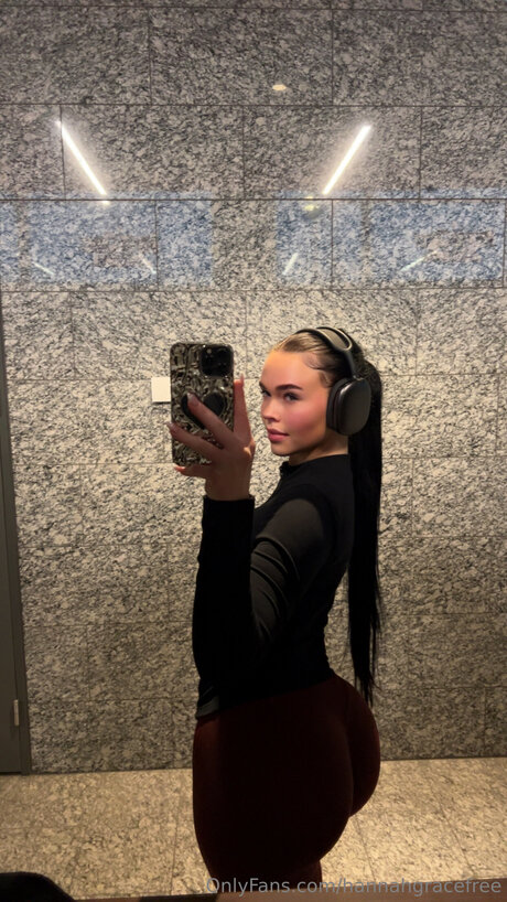 skinny brunette onlyfans free porn image