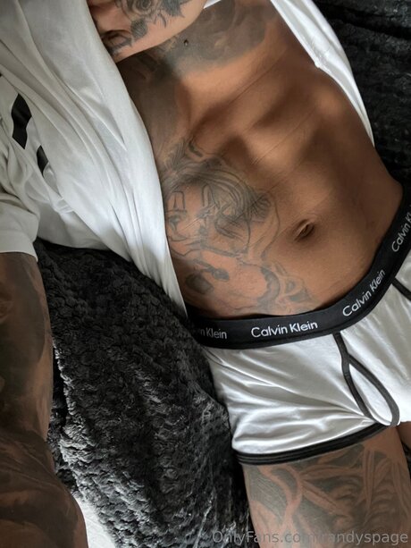 Randyspage model naked pic