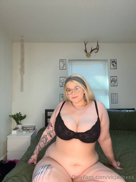 Vicjadexxx sexy pornstar img