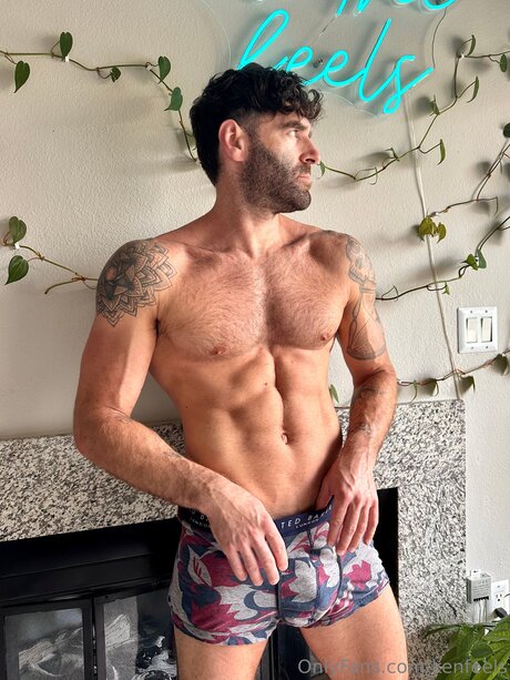 Kenfeels pornstar pretty img