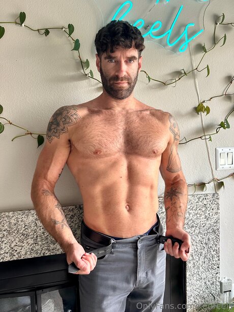 Kenfeels top model photo