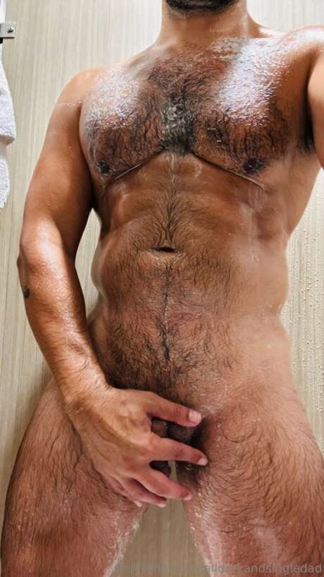 Talldarkandsingledad model free img