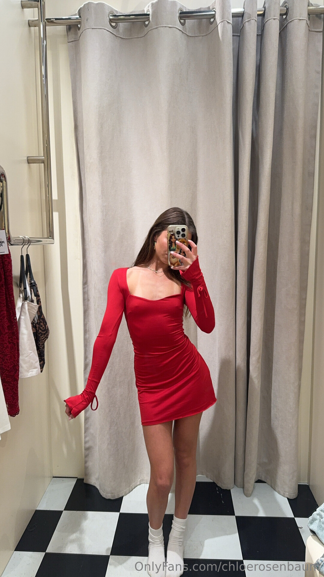 Chloerosenbaum sexy actress images