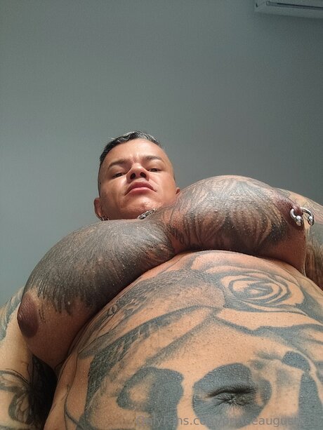 Princeaugustu18 star free pics