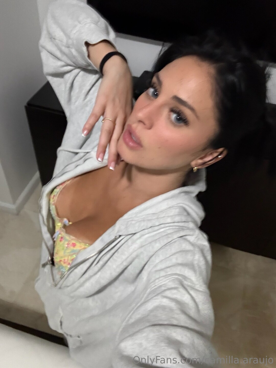Camilla Araujo pornstar top picture
