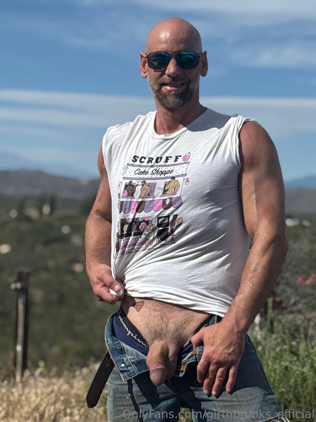 Girthbrooks Official star hd archive