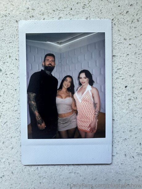 Plugtalkshow model pornographic galleries