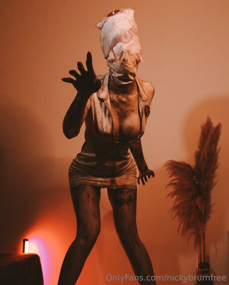 Nickybrumfree naked pornstar pictures