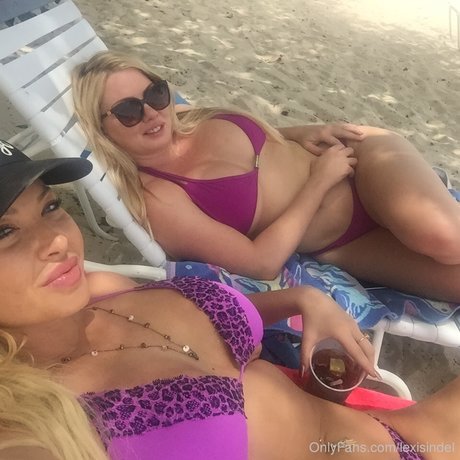 Lexi Sindel pornstar adult images