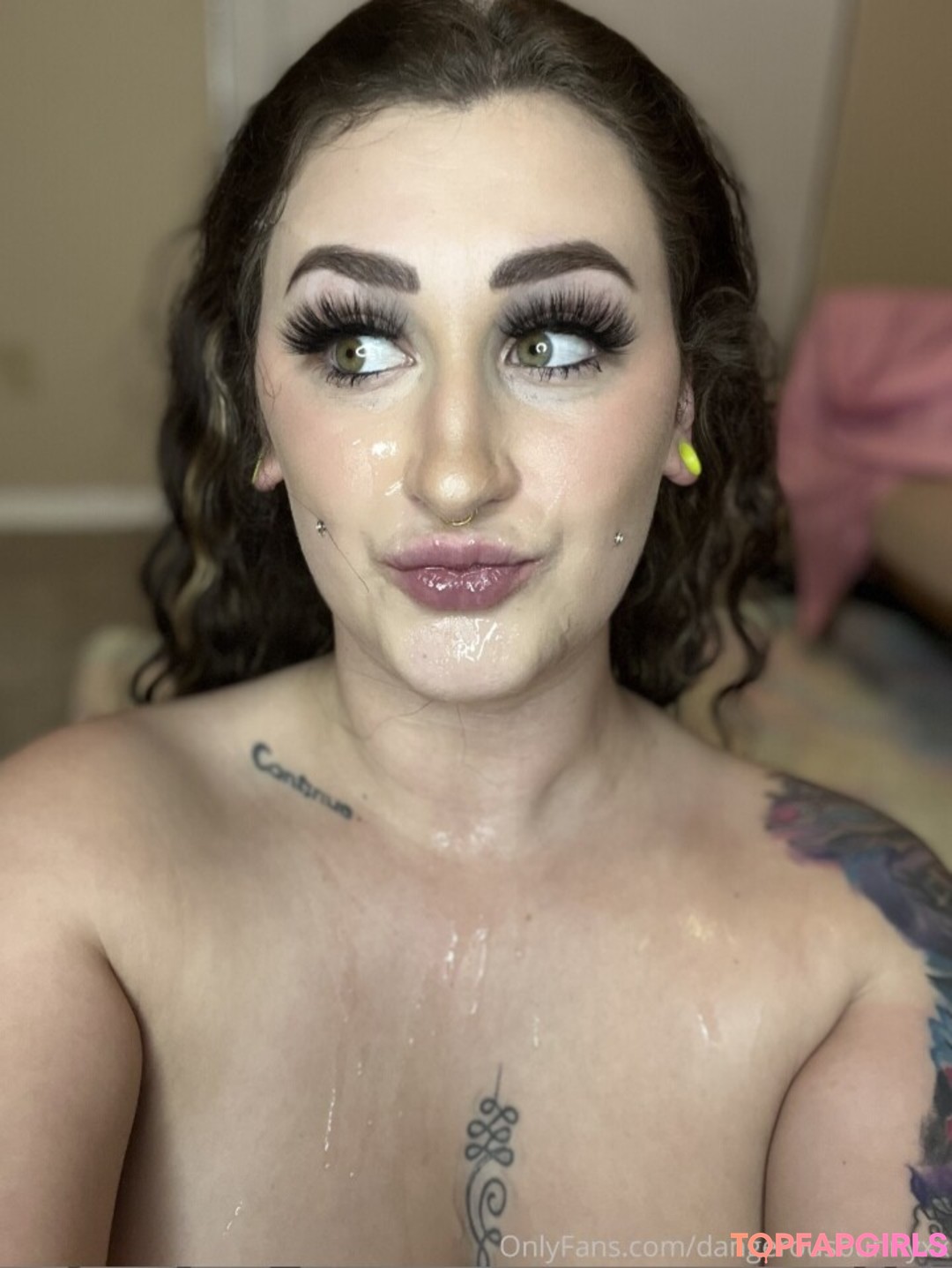 Avalon Mira star sex photo