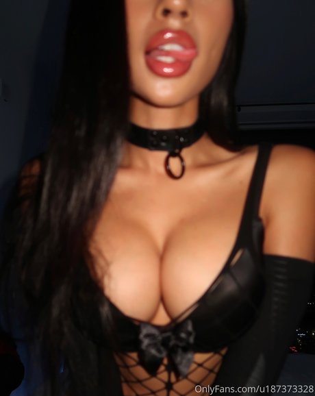 gay sauna onlyfans beautiful photo