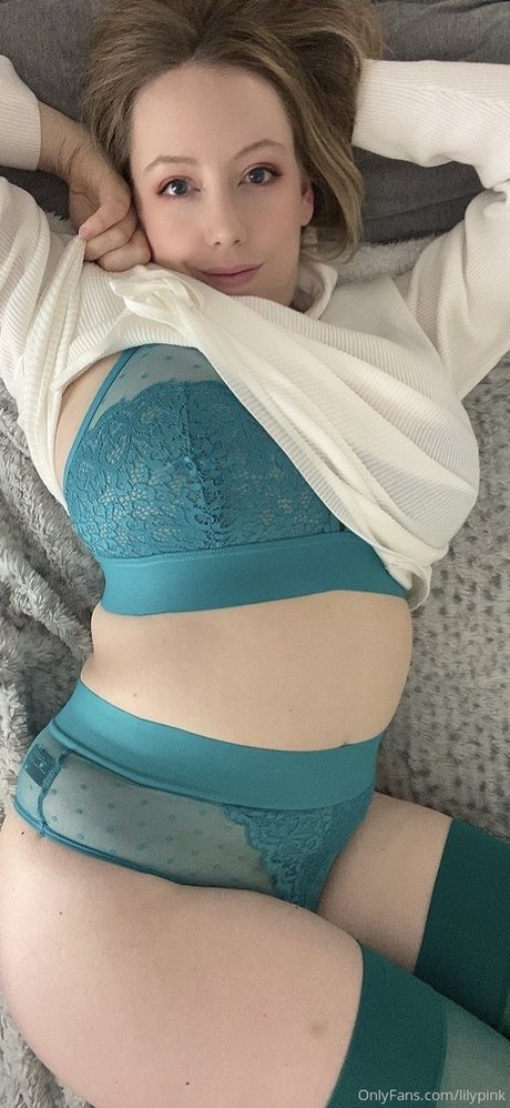 Lily Pink_ model sexy pictures
