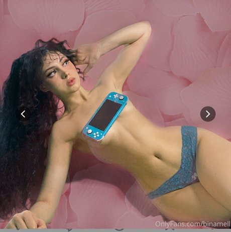 Mina Bell_ profile image