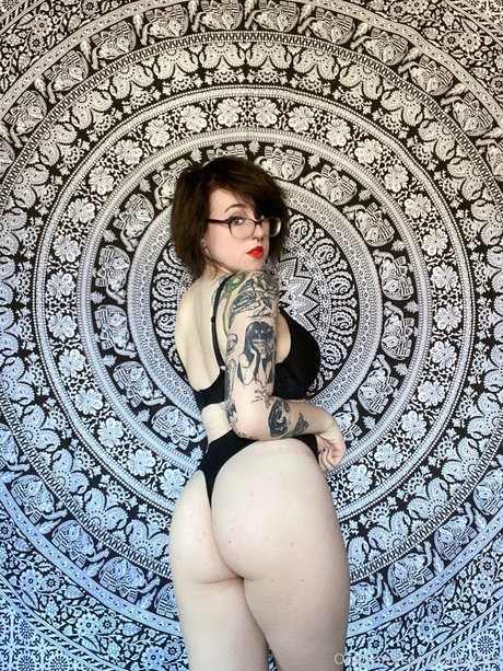 military girls onlyfans art nude photos