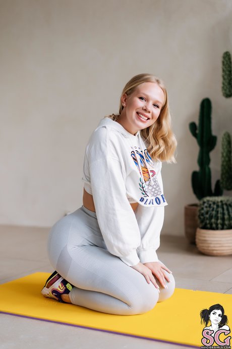 Lisa Barysheva_ model hot galleries