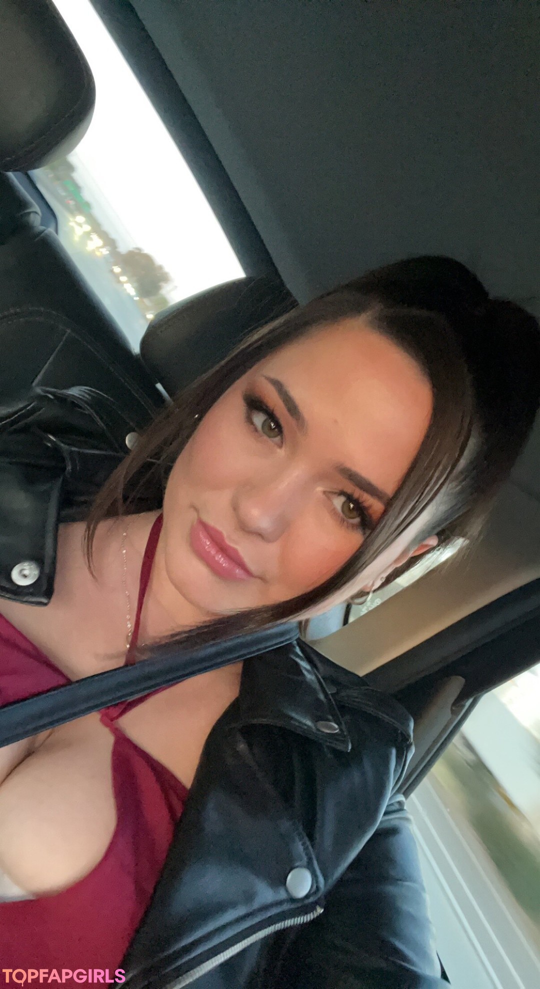 Discordiaa pornstar naked image