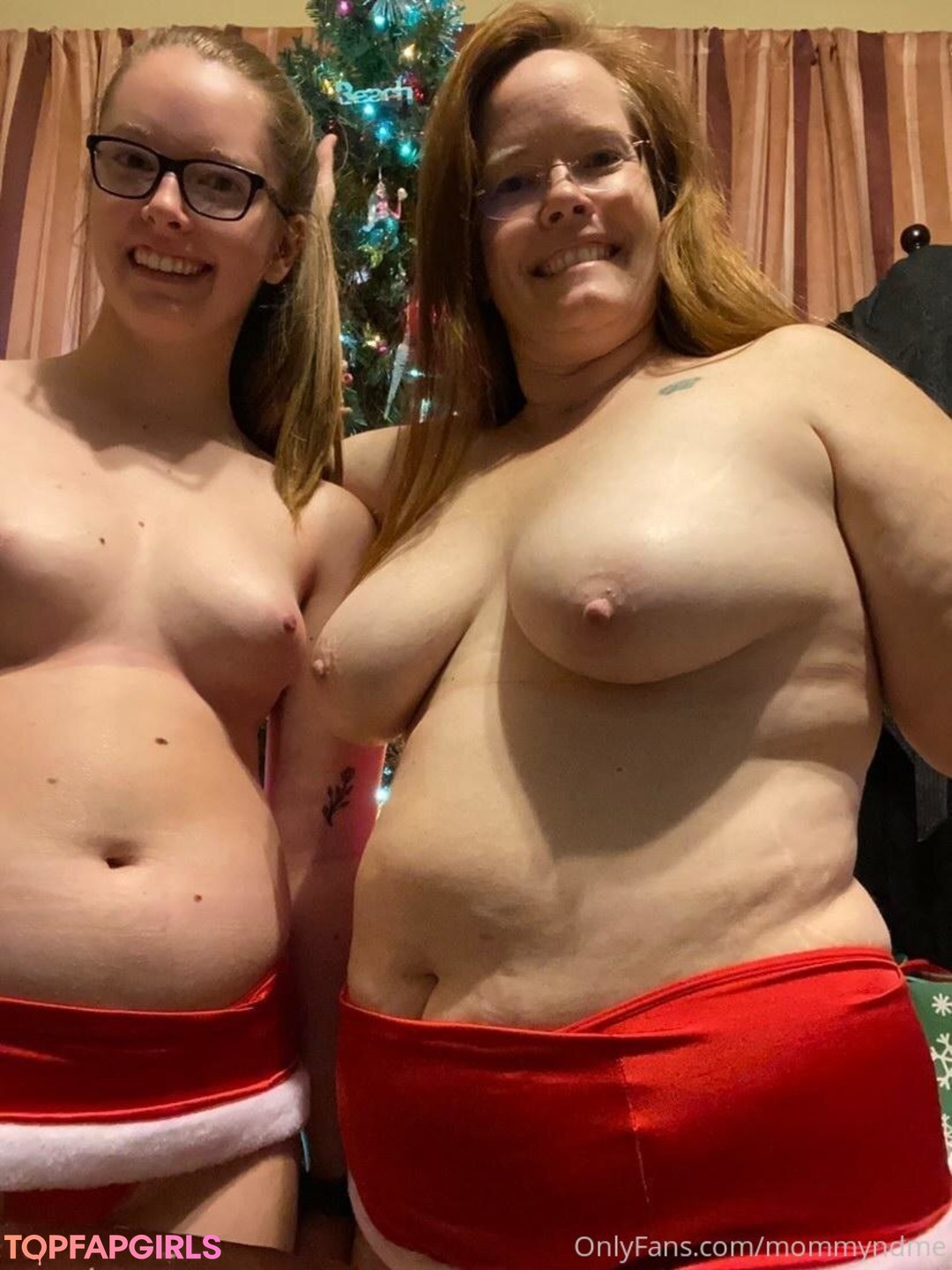Faith And Courtney adult model pic
