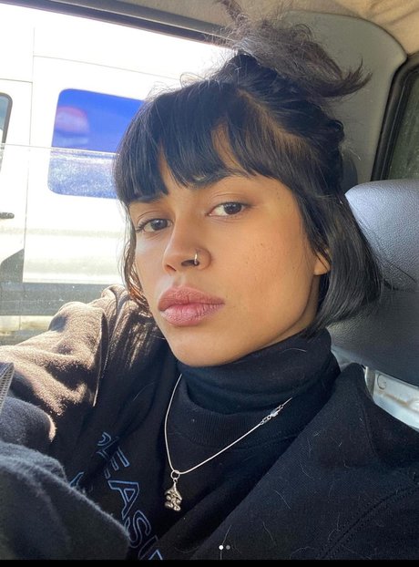 Riya Hamid_ free actress galleries