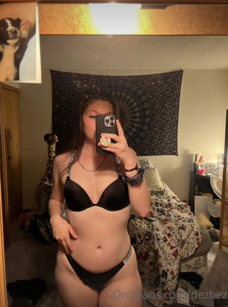 Dezbez pornstar exclusive galleries