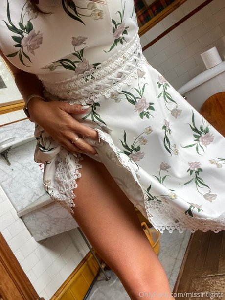 _Missinwolford model hot images