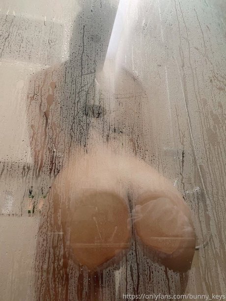 Bunny Keys_ star nice pic