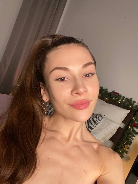 Sophie and Eva Purelovecult model adult pic