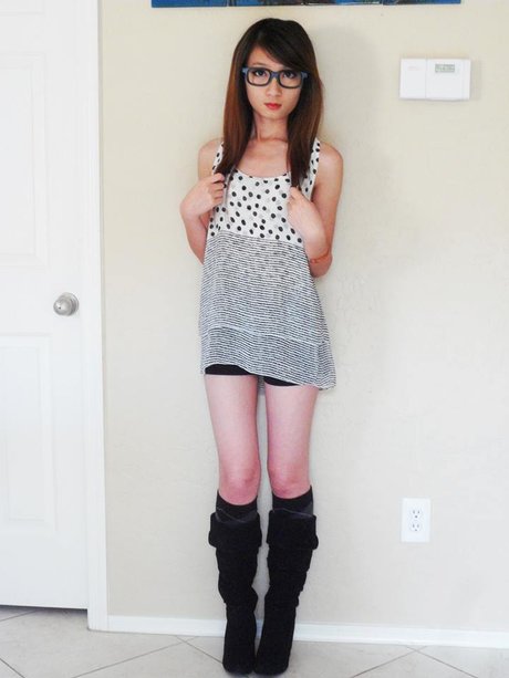 _Nancy Tran pretty model images