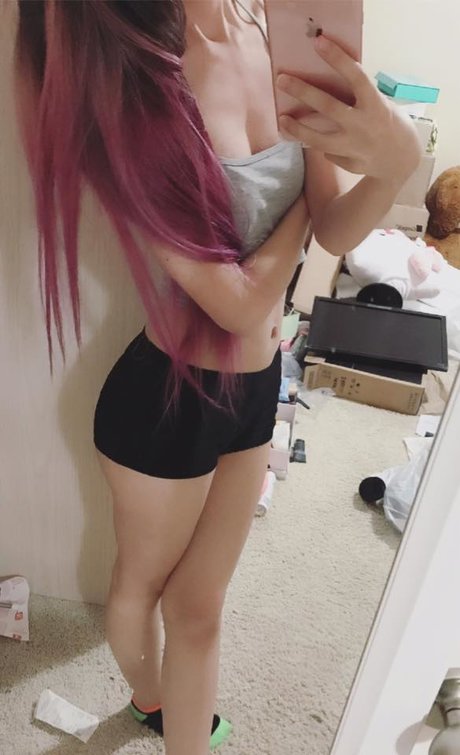 _Nancy Tran pornstar naked archive