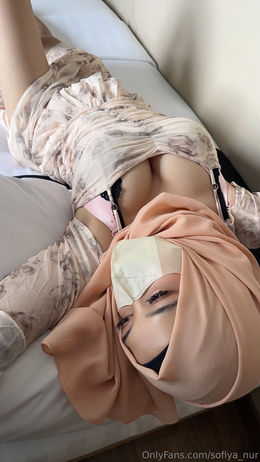 Sofiya Nur high quality star pics