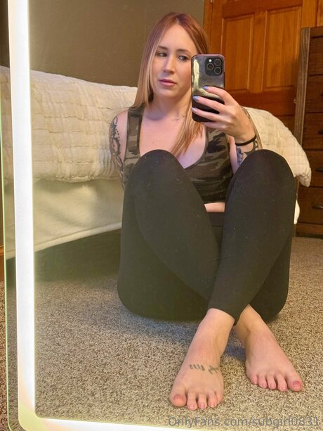 Subgirl0831 star nude pic