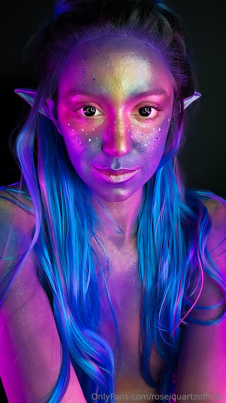 Roseiquartzofficial pornstar high quality images