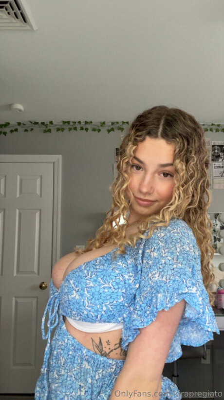 Kirapregiato beautiful actress pic