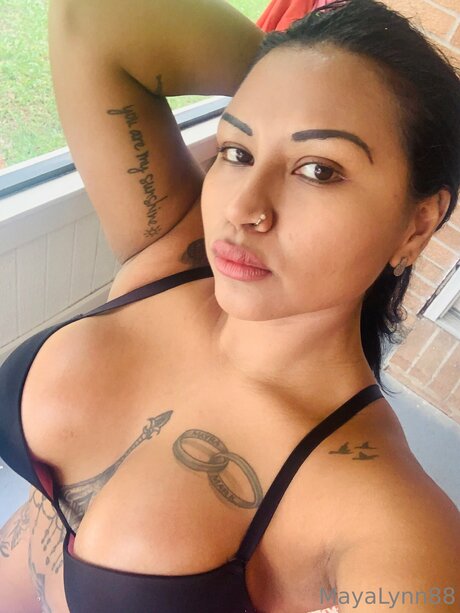 Ddsexywife1 porn star image